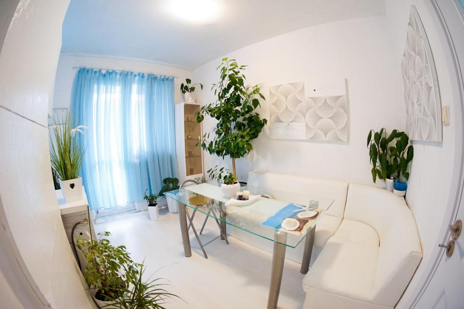 Alex Botique Apartment Варна Екстериор снимка