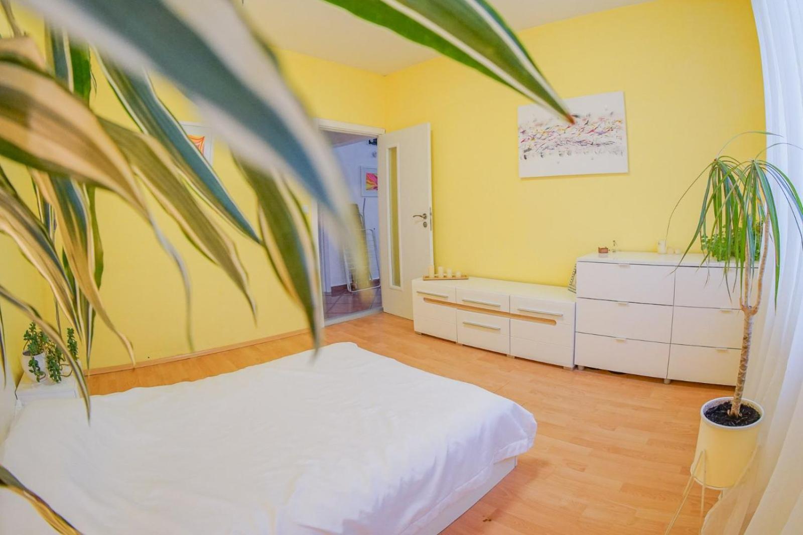 Alex Botique Apartment Варна Екстериор снимка
